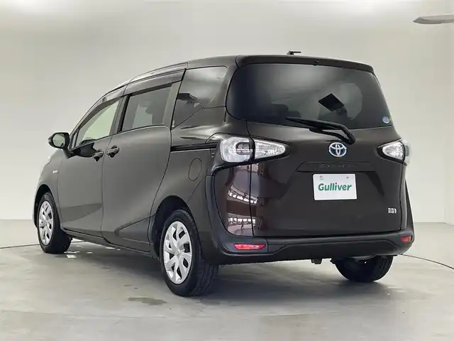 トヨタ シエンタ ハイブリッド G 福井県 2017(平29)年 2.7万km ヴィンテージブラウンパールクリスタルシャイン トヨタ純正ＳＤナビ　型式：ＮＳＣＤ－Ｗ６６/（AM/FM/BT/CD/DVD/AUX)/両側パワースライドドア/スマートキー/ハイビームアシスト/純正フロアマット/ハロゲンヘッドライト/ABS/ETC/トヨタセーフティセンス/衝突軽減ブレ―キ