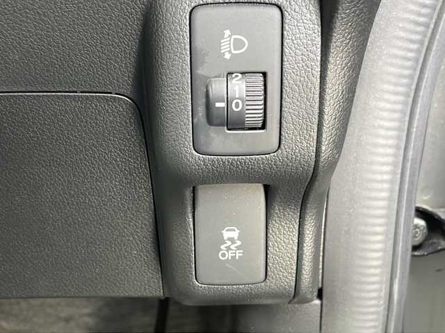 ホンダ Ｎ ＢＯＸ G 沖縄県 2016(平28)年 4万km カトラリーシルバーM 純正CDラジオオーディオ/スマートキー/フロアマット/電動格納ミラー/サイドバイザー/アイドリングストップ