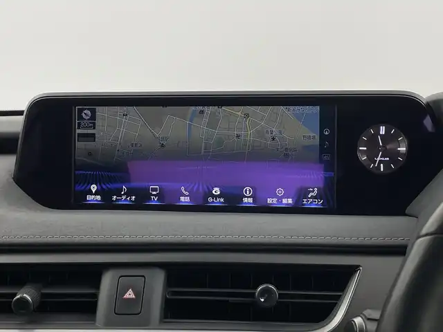 レクサス ＵＸ 250h バージョンL 新潟県 2020(令2)年 3.5万km グラファイトブラックガラスフレーク メーカーナビ/(CD.DVD.SD.フルセグ.Bluetooth.Miracast)/パノラミックビューモニター/レクサスセーフティ/レーダークルーズコントロール/レーンキープアシスト/ブラインドスポットモニター/オートマチックハイビーム/革巻きステアリング/ステアリングリモコン/三眼LEDオートライト/フォグランプ/コーナーセンサー/ナビ連動ドライブレコーダー/前席シートヒーター.ベンチレーション/運転席シートメモリー/ビルトインETC2.0/ステアリングヒーター/プッシュスタート/スマートキー×2/カードキー