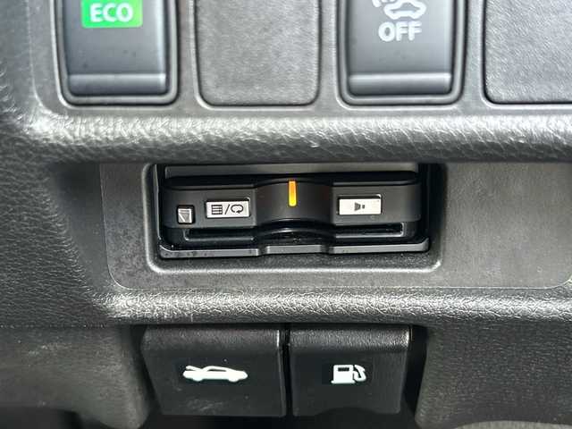 日産 エクストレイル ハイブリッド 20Xi 千葉県 2020(令2)年 7.7万km ダイヤモンドブラック ナビＣＮ－ＲＥ０６ＷＤ　プロパイロット　全方位カメラ　ＥＴＣ　パワーバックドア　ドラレコ　スマートルームミラー　オートホールド　ヒルディセントコントロール　レーダークルーズ　オートライト　ＬＥＤライト