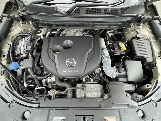 マツダ ＣＸ－５ XD フィールドジャーニー 岐阜県 2022(令4)年 1.9万km ジルコンサンドメタリック 4WD/ドライビングポジションサポートパッケージ（OP）/・リバース連動ミラー/・運転席＆助手席シートヒーター/・運転席パワーシート＆メモリーシート/・ステアリングヒーター/i-ACTIVSENSE/・アドバンストスマートシティブレーキサポート（前進時）/・スマートキシティブレーキサポート（後退時）/・レーダークルーズコントロール/・アダプティブLEDヘッドライト/・レーンキープアシストシステム/・車線逸脱警報システム/・ブラインドスポットモニターリング/・ドライバーアテンションアラート/・交通標識認識システム/ヘッドアップディスプレイ/純正SDナビ/全周囲カメラ/ハーフレザーシート/パワーバックドア/本革巻きステアリング/シフトノブ/MTモード付AT/パドルシフト/純正17インチAW/純正ラバーマット/ETC/スマートキー×2