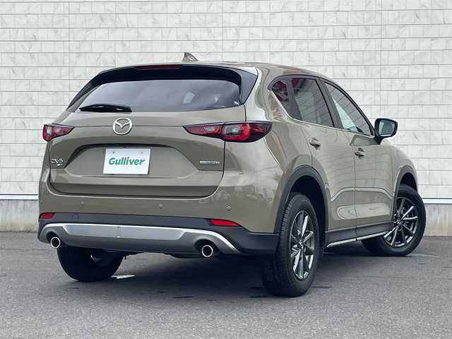 マツダ ＣＸ－５ XD フィールドジャーニー 岐阜県 2022(令4)年 1.9万km ジルコンサンドメタリック 4WD/ドライビングポジションサポートパッケージ（OP）/・リバース連動ミラー/・運転席＆助手席シートヒーター/・運転席パワーシート＆メモリーシート/・ステアリングヒーター/i-ACTIVSENSE/・アドバンストスマートシティブレーキサポート（前進時）/・スマートキシティブレーキサポート（後退時）/・レーダークルーズコントロール/・アダプティブLEDヘッドライト/・レーンキープアシストシステム/・車線逸脱警報システム/・ブラインドスポットモニターリング/・ドライバーアテンションアラート/・交通標識認識システム/ヘッドアップディスプレイ/純正SDナビ/全周囲カメラ/ハーフレザーシート/パワーバックドア/本革巻きステアリング/シフトノブ/MTモード付AT/パドルシフト/純正17インチAW/純正ラバーマット/ETC/スマートキー×2