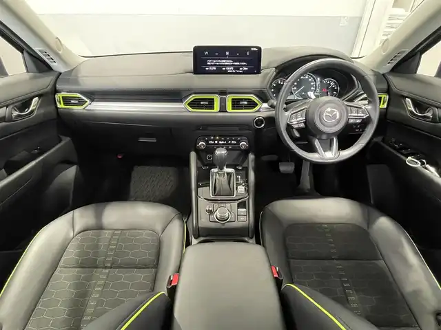 マツダ ＣＸ－５ XD フィールドジャーニー 岐阜県 2022(令4)年 1.9万km ジルコンサンドメタリック 4WD/ドライビングポジションサポートパッケージ（OP）/・リバース連動ミラー/・運転席＆助手席シートヒーター/・運転席パワーシート＆メモリーシート/・ステアリングヒーター/i-ACTIVSENSE/・アドバンストスマートシティブレーキサポート（前進時）/・スマートキシティブレーキサポート（後退時）/・レーダークルーズコントロール/・アダプティブLEDヘッドライト/・レーンキープアシストシステム/・車線逸脱警報システム/・ブラインドスポットモニターリング/・ドライバーアテンションアラート/・交通標識認識システム/ヘッドアップディスプレイ/純正SDナビ/全周囲カメラ/ハーフレザーシート/パワーバックドア/本革巻きステアリング/シフトノブ/MTモード付AT/パドルシフト/純正17インチAW/純正ラバーマット/ETC/スマートキー×2