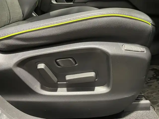 マツダ ＣＸ－５ XD フィールドジャーニー 岐阜県 2022(令4)年 1.9万km ジルコンサンドメタリック 4WD/ドライビングポジションサポートパッケージ（OP）/・リバース連動ミラー/・運転席＆助手席シートヒーター/・運転席パワーシート＆メモリーシート/・ステアリングヒーター/i-ACTIVSENSE/・アドバンストスマートシティブレーキサポート（前進時）/・スマートキシティブレーキサポート（後退時）/・レーダークルーズコントロール/・アダプティブLEDヘッドライト/・レーンキープアシストシステム/・車線逸脱警報システム/・ブラインドスポットモニターリング/・ドライバーアテンションアラート/・交通標識認識システム/ヘッドアップディスプレイ/純正SDナビ/全周囲カメラ/ハーフレザーシート/パワーバックドア/本革巻きステアリング/シフトノブ/MTモード付AT/パドルシフト/純正17インチAW/純正ラバーマット/ETC/スマートキー×2