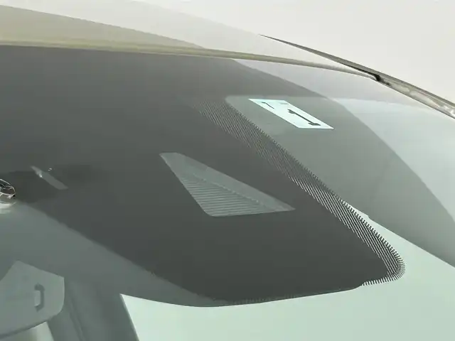 マツダ ＣＸ－５ XD フィールドジャーニー 道央・札幌 2022(令4)年 2万km ジルコンサンドメタリック ・4WD/・ドライビングポジションサポートパッケージ（OP）/　リバース連動ミラー/　運転席＆助手席シートヒーター/　運転席パワーシート＆メモリーシート/　ステアリングヒーター/・i-ACTIVSENSE/　アドバンストスマートシティブレーキサポート（前進時）/　スマートキシティブレーキサポート（後退時）/　レーダークルーズコントロール/　アダプティブLEDヘッドライト/　レーンキープアシストシステム/　車線逸脱警報システム/　ブラインドスポットモニタリング/　ドライバーアテンションアラート/　交通標識認識システム/・横滑り防止装置/・オートブレーキホールド/・ヘッドアップディスプレイ/・純正SDナビ/　スマートフォン連携/BT/USB/・ステアリングスイッチ/・３６０°ビュー・モニター/・ETC/・パワーバックドア/・オートマチックハイビーム/・オートライト/・LEDヘッドライト/・ドアミラーウィンカー/・オートリトラクタブルドアミラー/・ハーフレザーシート/・全席シートヒーター/・本革巻きステアリング/シフトノブ/・パドルシフト/・Mi-DRIVE/・純正17インチAW/・純正ラバーマット/・プッシュスタート/・スマートキーx2/・取/保