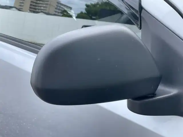 ダイハツ ミラ イース L SAⅢ 新潟県 2023(令5)年 0.5万km ブライトシルバーメタリック ワンオーナー/純正ホイール装着/ドライブレコーダー/コーナーセンサー/フロアマット/オートハイビーム/レベライザー/アイドリングストップ/ドアバイザー