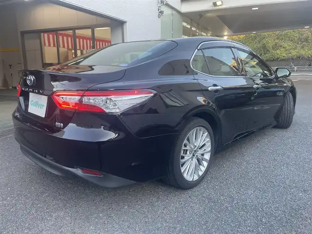 トヨタ カムリ G レザーパッケージ 神奈川県 2017(平29)年 3.6万km アティチュードブラックマイカ 純正メモリナビ/・DTV/CD/DVD/Bluetooth/ラジオ/バックカメラ/純正前方ドライブレコーダー/ヘッドアップディスプレイ/Toyota Safety Sense P/・プリクラッシュセーフティシステム/・レーンディパーチャーアラート/・オートマチックハイビーム/・レーダークルーズコントロール/ブラインドスポットモニター/リアクロストラフィックアラート/インテリジェントクリアランスソナー/ベージュ革シート/D/N席パワーシート/D/N席シートヒーター/ビルトインETC/USBソケット/AC100V電源(トランク側)/ドアバイザー/純正フロアマット/純正トランクマット/革巻きステアリング/革巻きシフトノブ/MTモード付AT/純正18インチアルミホイール/純正LEDヘッドライト/フォグランプ/スマートキー×2/取扱説明書/新車時保証書