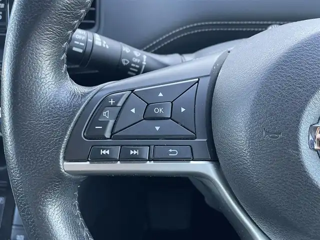 日産 セレナ ハイウェイスター プロパイロットED 滋賀県 2017(平29)年 6.2万km ダイヤモンドブラック プロパイロット/エマージェンシーブレーキ/アラウンドビューモニター/純正メモリナビ/(フルセグTV CD DVD Bluetooth)/純正後席フリップダウンモニター/デジタルインナーミラー/ドライブレコーダー/ETC/両側パワースライドドア/プッシュスタート/スマートキー/電動パーキングブレーキ/オートブレーキホールド/純正フロアマット/電動格納ミラー/ウインカーミラー/ドアバイザー/LEDオートヘッドライト