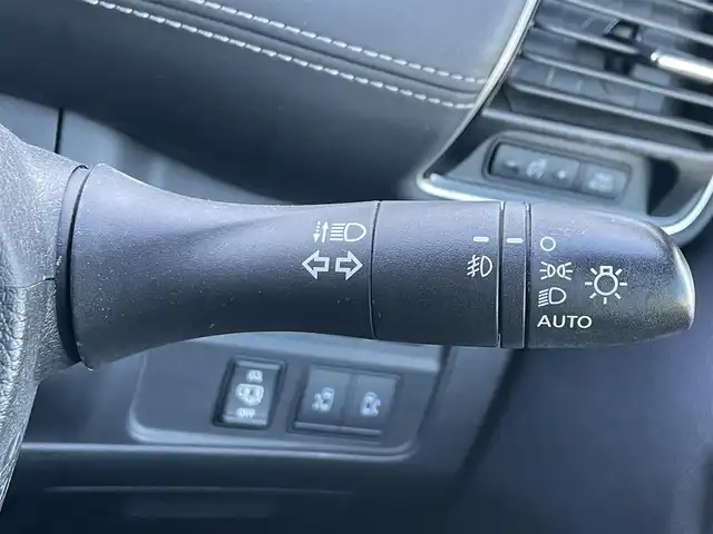 日産 セレナ ハイウェイスター プロパイロットED 滋賀県 2017(平29)年 6.2万km ダイヤモンドブラック プロパイロット/エマージェンシーブレーキ/アラウンドビューモニター/純正メモリナビ/(フルセグTV CD DVD Bluetooth)/純正後席フリップダウンモニター/デジタルインナーミラー/ドライブレコーダー/ETC/両側パワースライドドア/プッシュスタート/スマートキー/電動パーキングブレーキ/オートブレーキホールド/純正フロアマット/電動格納ミラー/ウインカーミラー/ドアバイザー/LEDオートヘッドライト