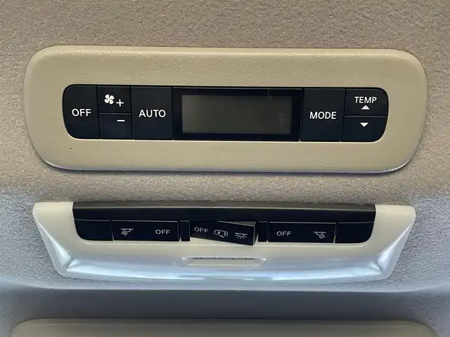 日産 セレナ ハイウェイスター プロパイロットED 滋賀県 2017(平29)年 6.2万km ダイヤモンドブラック プロパイロット/エマージェンシーブレーキ/アラウンドビューモニター/純正メモリナビ/(フルセグTV CD DVD Bluetooth)/純正後席フリップダウンモニター/デジタルインナーミラー/ドライブレコーダー/ETC/両側パワースライドドア/プッシュスタート/スマートキー/電動パーキングブレーキ/オートブレーキホールド/純正フロアマット/電動格納ミラー/ウインカーミラー/ドアバイザー/LEDオートヘッドライト