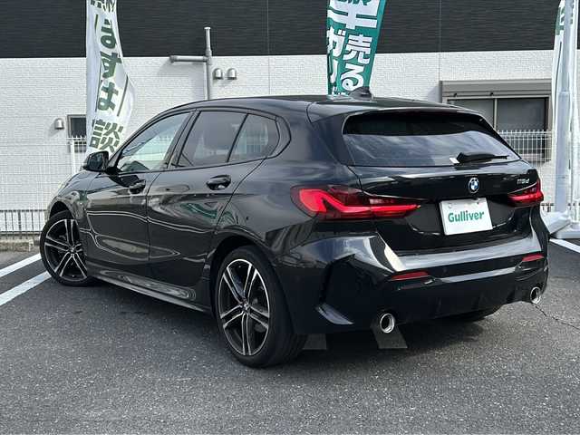 ＢＭＷ １１８ｄ Mスポーツ EDジョイ+ 三重県 2021(令3)年 4.4万km サファイアブラックP 登録時43455Km/ナビ/（ＡＭ・ＦＭ・Bluetooth・USB・Spotify）/バッグカメラ　/ドラレコ　/クルーズコントロール（追従あり）/パワーバッグドア/ＭＴモード付　/パワーシート　/メモリーシート　/ＳＰＯＲＴ・ＥＣＯ・ＣＯＭＦＯＲＴモード　/コーナーセンサー　/クリアランスソナー/横滑り防止/プッシュスタート/オートホールド/パーキングアシスト/アイドリングストップ　/ＬＥＤオートライト　/フォグライト/取説　/保証書