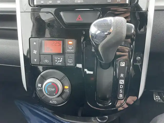 ダイハツ タント カスタム X SA 千葉県 2013(平25)年 5.8万km ファイアークォーツレッドM ユーザー買取車/禁煙車/社外オーディオディスプレイ/・SPH-DA99/・Bluetooth/CD/Radio/片側パワースライドドア/衝突被害軽減ブレーキ/横滑り防止装置/ステアリングリモコン/HIDオートライト/フロントフォグ/スマートキー/スペアキー