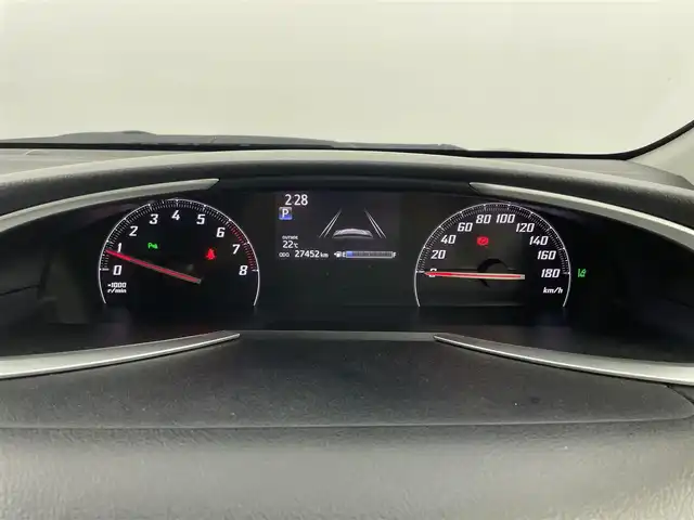 トヨタ シエンタ G 埼玉県 2021(令3)年 2.8万km ブラックマイカ 純正ナビ　（CD/DVD/BT/FM/AM）/地デジフルセグ　/純正１２．１型後席ディスプレイ　/全方位カメラ　/両側パワースライドドア　/トヨタセーフティセンス　/前後コーナーセンサー　/オートハイビーム　/ＥＴＣ車載器/純正フロアマット