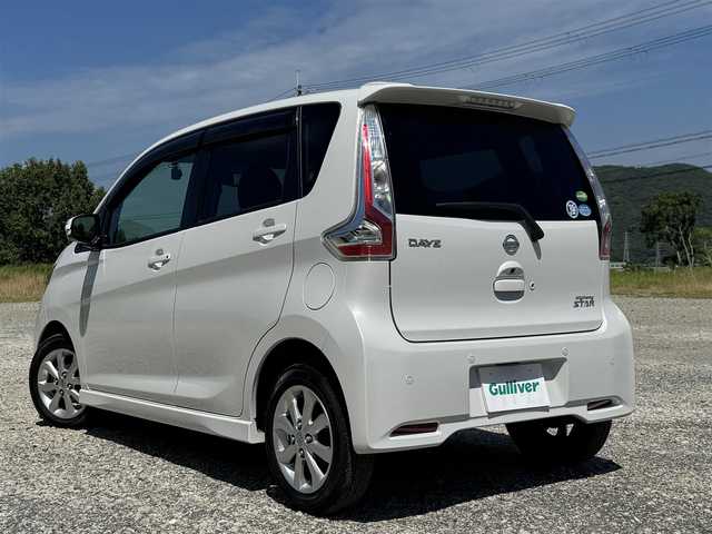 日産 デイズ ハイウェイスターX 兵庫県 2019(平31)年 2.2万km ホワイトパール 純正オーディオ/アラウンドビューモニター/アイドリングストップ/ETC/AUTOハイビーム/AUTOライト/ステアリングリモコン/スマートキー