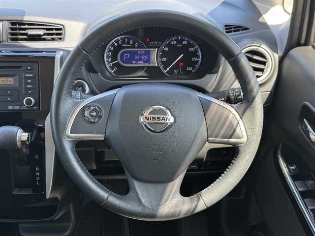 日産 デイズ ハイウェイスターX 兵庫県 2019(平31)年 2.2万km ホワイトパール 純正オーディオ/アラウンドビューモニター/アイドリングストップ/ETC/AUTOハイビーム/AUTOライト/ステアリングリモコン/スマートキー