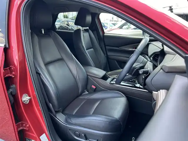 マツダ ＣＸ－３０ XD Lパッケージ 奈良県 2020(令2)年 4.3万km ソウルレッドクリスタルM １０．２５純正ナビ　/フルセグテレビ　/ｂｌｕｅｔｏｏｔｈ　/ＨＤＭＩ　/前方ドライブレコーダー　/社外ＥＴＣ　/パワーシート　/メモリーシート　/革シート　/ステアリングヒーター　/パドルシフト　/パワーバックドア/オートホールド/USBポート/i-ACTIVSENSE（アイ・アクティブセンス/コーナーセンサー/BSM