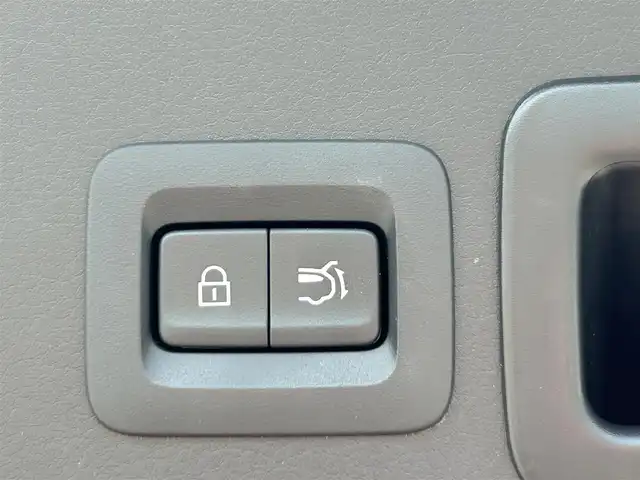 マツダ ＣＸ－３０ XD Lパッケージ 奈良県 2020(令2)年 4.3万km ソウルレッドクリスタルM １０．２５純正ナビ　/フルセグテレビ　/ｂｌｕｅｔｏｏｔｈ　/ＨＤＭＩ　/前方ドライブレコーダー　/社外ＥＴＣ　/パワーシート　/メモリーシート　/革シート　/ステアリングヒーター　/パドルシフト　/パワーバックドア/オートホールド/USBポート/i-ACTIVSENSE（アイ・アクティブセンス/コーナーセンサー/BSM