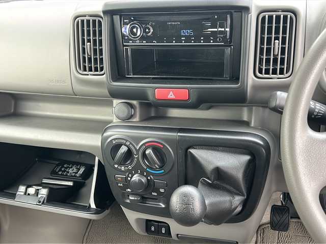 スズキ エブリイ JOIN 岐阜県 2025(令7)年 0.1万km パールホワイト 社外オーディオ/Bluetooth/CD/ワンオーナー/純正マット/純正ドアバイザー/シートヒーター/横滑り防止装置/車線逸脱警報装置/電動格納ミラー/オートライト/衝突軽減ブレーキ/コーナーセンサー