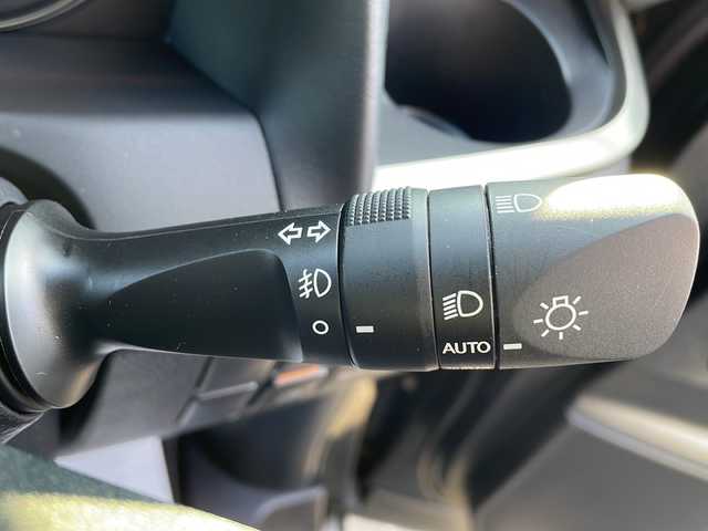 トヨタ アルファード S タイプゴールドⅡ 岩手県 2021(令3)年 1.9万km ブラック 純正ディスプレイオーディオ/バックカメラ/ビルトインETC/両側パワースライドドア/クルーズコントロール/衝突被害軽減ブレーキ/レーンキープアシスト/横滑り防止装置/アイドリングストップ/オートライト/オートハイビーム/LEDヘッドライト/フォグランプ/スマートキー/プッシュスタート/電動格納ミラー/純正18インチAW/純正フロアマット/ドアバイザー/保証書