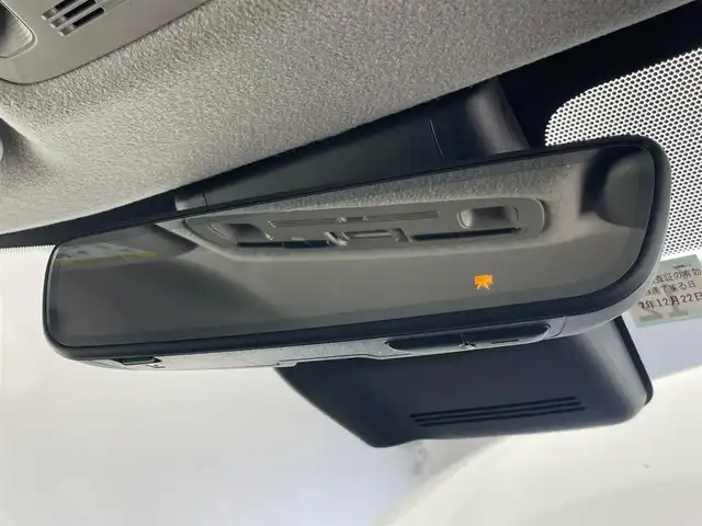 トヨタ アクア Z 愛知県 2022(令4)年 1.1万km プラチナホワイトパールマイカ 純正１０．５型ＤＡナビ　全方位カメラ　ＤＶＤデッキ　フルセグＴＶ　ＡＣ１００Ｖ電源　ＢＳＭ　録画機能付きミラー　セーフティセンス　衝突軽減　追従クリコン　ＬＥＤオートライト　コーナーセンサー　禁煙車　スペアタイヤ