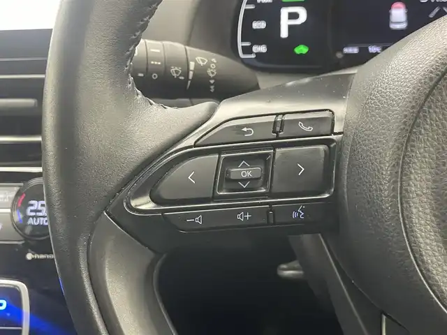 トヨタ アクア Z 愛知県 2022(令4)年 1.1万km プラチナホワイトパールマイカ 純正１０．５型ＤＡナビ　全方位カメラ　ＤＶＤデッキ　フルセグＴＶ　ＡＣ１００Ｖ電源　ＢＳＭ　録画機能付きミラー　セーフティセンス　衝突軽減　追従クリコン　ＬＥＤオートライト　コーナーセンサー　禁煙車　スペアタイヤ