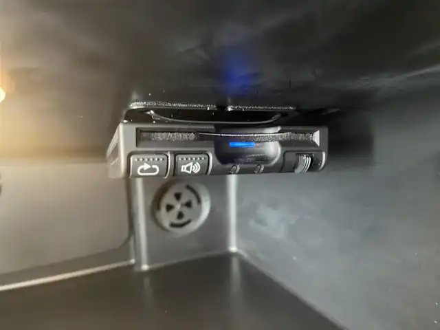 ＭＩＮＩ ミニ クーパー D 栃木県 2018(平30)年 4.5万km ペッパー・ホワイト ペッパーパッケージ/エキサイトメントパッケージ/ライトパッケージ/ストレージコンパートメントパッケージ/レインセンサー/バックカメラ/純正ナビ/ETC/HID/純正15インチAW/社外ドラレコ前後