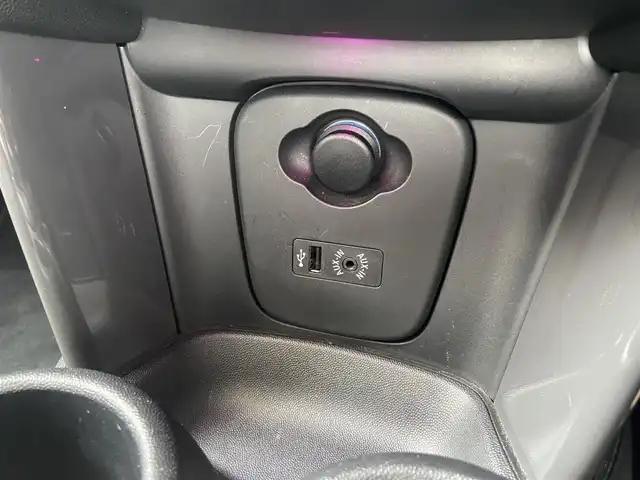 ＭＩＮＩ ミニ クーパー D 栃木県 2018(平30)年 4.5万km ペッパー・ホワイト ペッパーパッケージ/エキサイトメントパッケージ/ライトパッケージ/ストレージコンパートメントパッケージ/レインセンサー/バックカメラ/純正ナビ/ETC/HID/純正15インチAW/社外ドラレコ前後