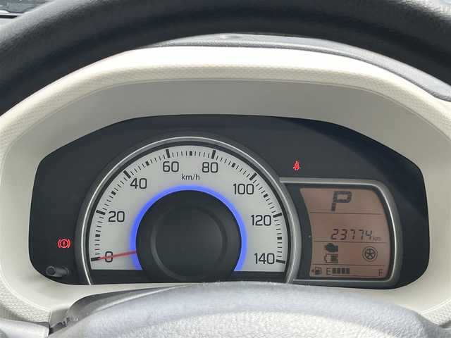 スズキ アルト L 岡山県 2016(平28)年 2.4万km フィズブルーパールメタリック 登録時走行距離23774キロ/CDチェンジャー/アイドリングストップ/横滑り防止装置/シートヒーター（D席）/ヘッドライトレベライザー/純正フロアマット/ハロゲンライト/リモコンキー/禁煙車