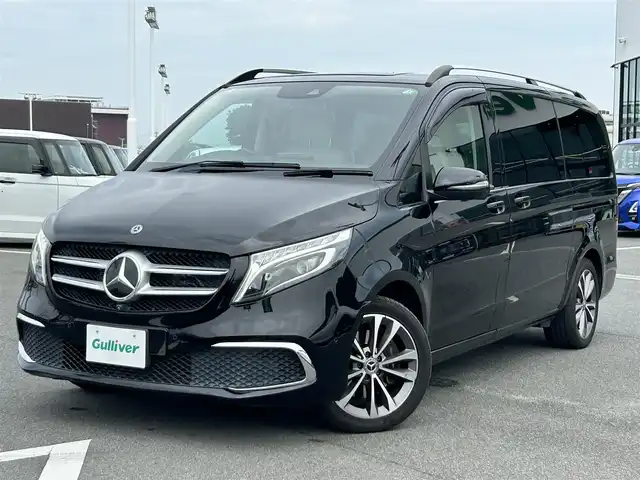 メルセデス・ベンツ Ｖ２２０ d アバンギャルド ロング 奈良県 2020(令2)年 3.7万km オブシディアンブラックM 純正ナビ(Bluetooth/フルセグ/USB/SD)　/全方位カメラ　/ETC　/アダプティブクルーズコントロール/パーキングアシスト/レーンキープアシスト/衝突被害軽減ブレーキ/横滑り防止装置/オットマン　/2列目フットレスト　/レザーシート　/前席・2列目座席シートヒーター　/2列目座席エアーシート　/純正フロアマット/両側パワースライドドア/パワーバックドア/オートLEDライト/インテリジェントライトシステム/前後コーナーセンサー/純正アルミホイール/W+サイド+カーテンエアバッグ