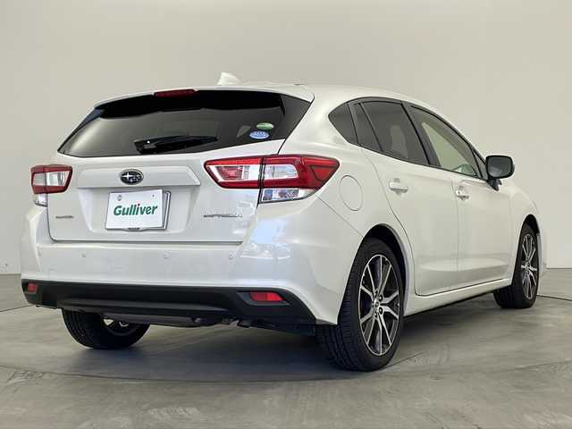 スバル インプレッサ スポーツ 2．0i－L アイサイト 兵庫県 2018(平30)年 4.1万km クリスタルホワイトP ・社外ナビ/CD/DVD/Bluetooth/TV/・前方ドライブレコーダー/・ETC/・バックカメラ/・前席シートヒーター/・前席パワーシート/・左右独立エアコン/・パドルシフト/・革巻きステアリング/・ステアリングスイッチ/・横滑り防止装置/・アイサイト/・衝突被害軽減システム/・レーダークルーズコントロール/・純正フロアマット/・アイサイト/・LEDオートライト/・ヘッドライトレベライザー/・アイドリングストップ/・PCS/・レーンキープアシスト