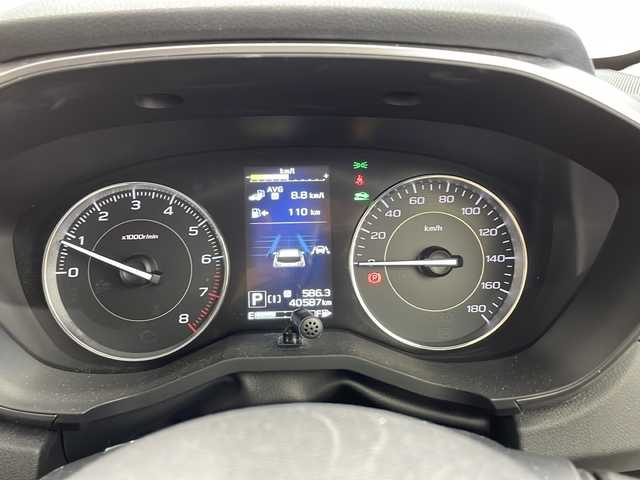 スバル インプレッサ スポーツ 2．0i－L アイサイト 兵庫県 2018(平30)年 4.1万km クリスタルホワイトP ・社外ナビ/CD/DVD/Bluetooth/TV/・前方ドライブレコーダー/・ETC/・バックカメラ/・前席シートヒーター/・前席パワーシート/・左右独立エアコン/・パドルシフト/・革巻きステアリング/・ステアリングスイッチ/・横滑り防止装置/・アイサイト/・衝突被害軽減システム/・レーダークルーズコントロール/・純正フロアマット/・アイサイト/・LEDオートライト/・ヘッドライトレベライザー/・アイドリングストップ/・PCS/・レーンキープアシスト