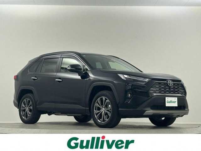 トヨタ ＲＡＶ４ ハイブリッドG 埼玉県 2025(令7)年 0.2万km アティチュードブラックマイカ 純正１０．５インチディスプレイオーディオ　３６０°カメラ　シートベンチレーション　ステアリングヒーター　ＡＣ１００Ｖ　パワーバックドア　プリクラッシュセーフティ　レーントレーシングアシスト　ＥＴＣ2.0 前後クリアランスソナー リアクロストラフィックアラート パーキングサポートブレーキ ロードサインアシスト 先行車発進告知 オートクルーズコントロール　オートライト オートマチックハイビーム　ステアリングヒーター　前後ドライブレコーダー　パワーシート　ブラインドスポットモニター