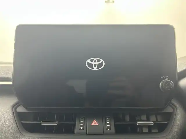 トヨタ ＲＡＶ４ ハイブリッドG 埼玉県 2025(令7)年 0.2万km アティチュードブラックマイカ 純正１０．５インチディスプレイオーディオ　３６０°カメラ　シートベンチレーション　ステアリングヒーター　ＡＣ１００Ｖ　パワーバックドア　プリクラッシュセーフティ　レーントレーシングアシスト　ＥＴＣ2.0 前後クリアランスソナー リアクロストラフィックアラート パーキングサポートブレーキ ロードサインアシスト 先行車発進告知 オートクルーズコントロール　オートライト オートマチックハイビーム　ステアリングヒーター　前後ドライブレコーダー　パワーシート　ブラインドスポットモニター