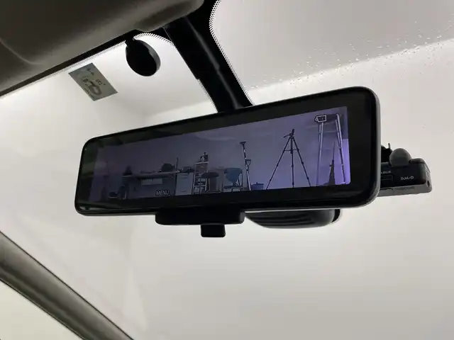 日産 セレナ ハイウェイスター Vセレクション 群馬県 2018(平30)年 7.9万km ブリリアントホワイトパール 純正９型ナビ　純正１１型後席モニター　全周囲カメラ　プロパイロット　両側電動スライドドア　電子ミラー　　アダプティブクルーズコントロール　純正ドラレコ　ＥＴＣ　衝突被害軽減ブレーキ　ＬＥＤ　禁煙