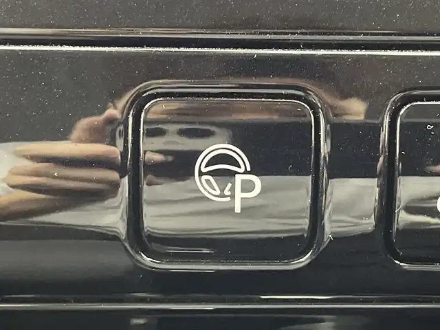 日産 セレナ ハイウェイスター Vセレクション 群馬県 2018(平30)年 7.9万km ブリリアントホワイトパール 純正９型ナビ　純正１１型後席モニター　全周囲カメラ　プロパイロット　両側電動スライドドア　電子ミラー　　アダプティブクルーズコントロール　純正ドラレコ　ＥＴＣ　衝突被害軽減ブレーキ　ＬＥＤ　禁煙