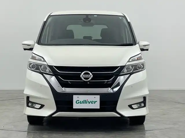日産 セレナ ハイウェイスター Vセレクション 群馬県 2018(平30)年 7.9万km ブリリアントホワイトパール 純正９型ナビ　純正１１型後席モニター　全周囲カメラ　プロパイロット　両側電動スライドドア　電子ミラー　　アダプティブクルーズコントロール　純正ドラレコ　ＥＴＣ　衝突被害軽減ブレーキ　ＬＥＤ　禁煙