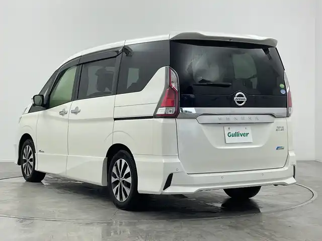 日産 セレナ ハイウェイスター Vセレクション 群馬県 2018(平30)年 7.9万km ブリリアントホワイトパール 純正９型ナビ　純正１１型後席モニター　全周囲カメラ　プロパイロット　両側電動スライドドア　電子ミラー　　アダプティブクルーズコントロール　純正ドラレコ　ＥＴＣ　衝突被害軽減ブレーキ　ＬＥＤ　禁煙