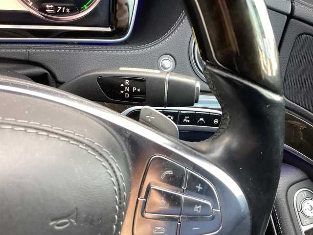 メルセデス・ベンツ Ｓ４００ ハイブリッド 栃木県 2014(平26)年 6.8万km 白  HDDメーカーナビ/ アラウンドビュー/ フルセグTV/ クルーズコントロール/ サンルーフ/ 衝突被害軽減ブレーキ/ 車線逸脱防止装置/ ステアリングアシスト/ クリアランスソナー/ コーナーセンサー/ パドルシフト/ 電動トランクリッド/ ドラレコ/ プッシュスタート/ ETC/ LEDヘッドライト/ 純正フロアマット