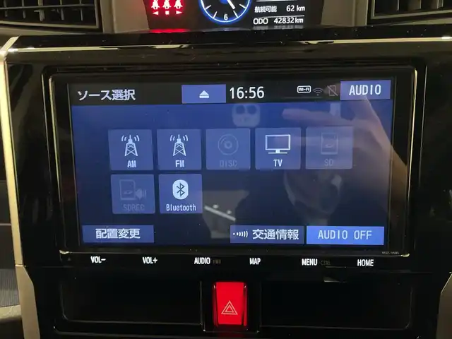 トヨタ ルーミー カスタムG－T 埼玉県 2023(令5)年 4.3万km パールホワイトⅢ スマートアシスト/純正9インチナビ/　　CD/DVD/BT/フルセグ/全方位カメラ/両側電動スライドドア/レーダークルーズコントロール/コーナーセンサー/純正15インチアルミホイール/シートヒーター/LEDヘッドライト/オートブレーキホールド/USBポート/ETC/スマートキー/禁煙車