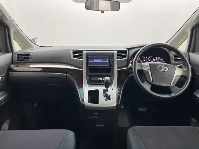 トヨタ ヴェルファイア 2．4Z 群馬県 2013(平25)年 7万km ホワイトパールクリスタルシャイン 純正７インチナビ/CD/DVD/SD/Bluetooth/フルセグTV/バックカメラ/純正１１型後席モニター/片側パワースライドドア/クリアランスソナー/ナノイー/ステアリングリモコン/オートライト/HIDヘッドライト/ハロゲンフォグ/電格ミラー/ウィンカーミラー/純正AW/ETC/革巻きステアリング/オットマン/純正マット/バイザー/プッシュスタート/スマートキー