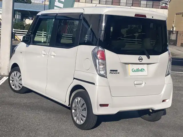 日産 デイズ ルークス X 愛知県 2017(平29)年 4.3万km ホワイトパール エマージェンシーブレーキ/衝突回避ブレーキサポート/アラウンドビューモニター/純正SDナビTV/DVDビデオ&CD/地デジ　フルセグ/Bluetoothオーディオ/インテリジェントキー×2ケ/プッシュスタート/ステアリングスイッチ/リアサーキュレーター/タッチパネル式オートエアコン/左リアパワースライドドア/保証書取説有り