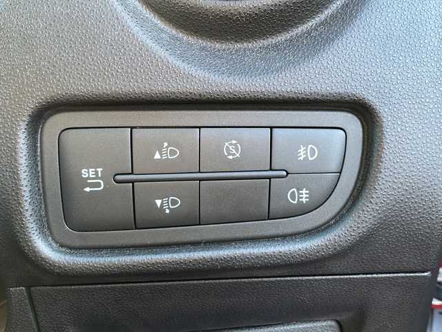 アルファロメオ ミト スーパー 佐賀県 2017(平29)年 3.1万km 赤 社外ナビ(AVIC-RZ800)/Bluetooth/CD/DVD/フルセグTV/バックカメラ/クルーズコントロール/パドルシフト/前席シートヒーター/オートエアコン/オートライト/ハロゲンヘッドライト/純正フロアマット/17インチ純正アルミホイール/ETC/レザーシート/革巻きステアリング/ステアリングスイッチ/スペアキー/保証書/取扱説明書/点検記録簿(H31/R3/4/6/7)