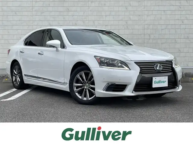 レクサス ＬＳ 600h バージョンC Iパック 宮崎県 2015(平27)年 8.6万km ホワイトパールクリスタルシャイン 純正ナビ【B9056】/・Bluetooth・フルセグTV・Blu-ray・DVD/プレミアムサウンドシステム/ドライブレコーダー【HDR-101】/社外レーダー【GWR53sd】/バックカメラ/ビルトインETC/D/N席パワーシート【メモリー機能付き】/D/N席シートヒーター・ベンチレーション/ハンドルヒーター/パワーバックドア/全席イージークローザー付きドア/ブラインドスポットモニター/前後コーナーセンサー/オートハイビーム/レーダークルーズコントロール/レーンキープアシスト/純正フロアマット/純正18インチアルミホイール