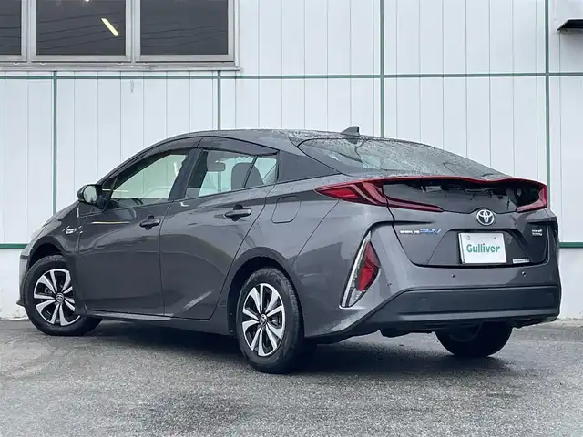 トヨタ プリウス ＰＨＶ S セーフティパッケージ 山梨県 2019(令1)年 8.2万km グレーメタリック ワンオーナー/純正SDナビ/純正CD/Bluetooth接続/フルセグTV/バックカメラ/ETC/純正ドライブレコーダー/ケーブル車載/サイドバイザー/スペアキー/取扱説明書/保証書