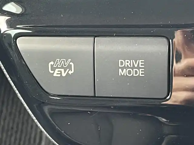 トヨタ プリウス ＰＨＶ S セーフティパッケージ 山梨県 2019(令1)年 8.2万km グレーメタリック ワンオーナー/純正SDナビ/純正CD/Bluetooth接続/フルセグTV/バックカメラ/ETC/純正ドライブレコーダー/ケーブル車載/サイドバイザー/スペアキー/取扱説明書/保証書