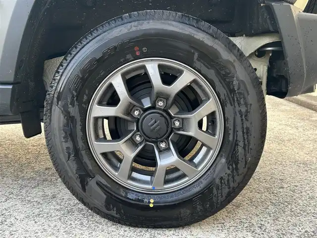 スズキ ジムニー ノマド FC 長崎県 2025(令7)年 0.3万km ベージュⅡ ワンオーナー/衝突軽減システム/レーンアシスト/レーダークルーズ/シートヒーター/スマートキー/プッシュスタート/電動格納ミラー/アイドリングストップ/純正15インチAW