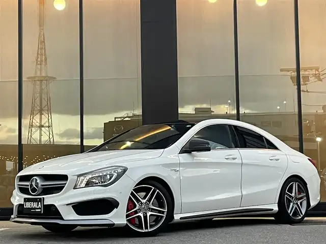 メルセデス・ベンツ ＣＬＡ４５