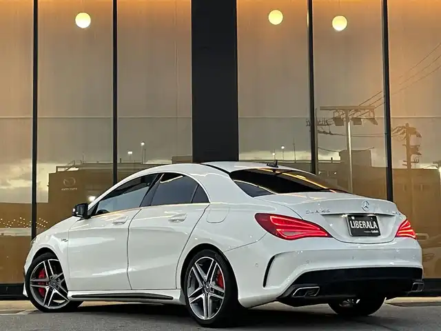 メルセデス・ベンツ ＣＬＡ４５