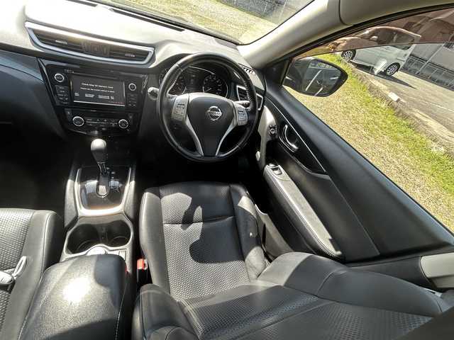 日産 エクストレイル 20X ブラックエクストリーマーX エマB 山口県 2015(平27)年 10.3万km ダイヤモンドブラック (株)IDOMが運営する【じしゃロン宇部店】の自社ローン専用車両になります。こちらは現金またはオートローンご利用時の価格です。自社ローンご希望の方は別途その旨お申付け下さい。/ナビ/TV/CD/DVD/Bluetooth/アラウンドビューモニター/バックカメラ/前席シートヒーター/クルーズコントロール/ETC/オートライト/純正フロアマット/純正アルミホイール/ドアバイザー/取扱説明書/保証書