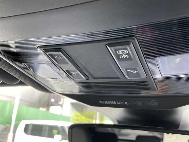 フォルクスワーゲン Ｔ－ロック TDI Rライン 千葉県 2020(令2)年 4.8万km ホワイトシルバーメタリック デジタルコックピット/純正メモリーナビ/フルセグTV/Bluetooth/AppleCarPlay/AndroidAuto/USB/バックカメラ/ドライバーアシストシステム/・アダプティブクルーズコントロール（ACC）/・エマージェンシーブレーキ/・レーンキープアシスト/・渋滞時追従支援システム/・エマージェンシーアシスト/・ブラインドスポットモニター/コーナーセンサー/ルーフレール/電動リアゲート/電子サイドブレーキ/LEDオートハイビーム/純正１９インチAW/純正アンダーエアロ